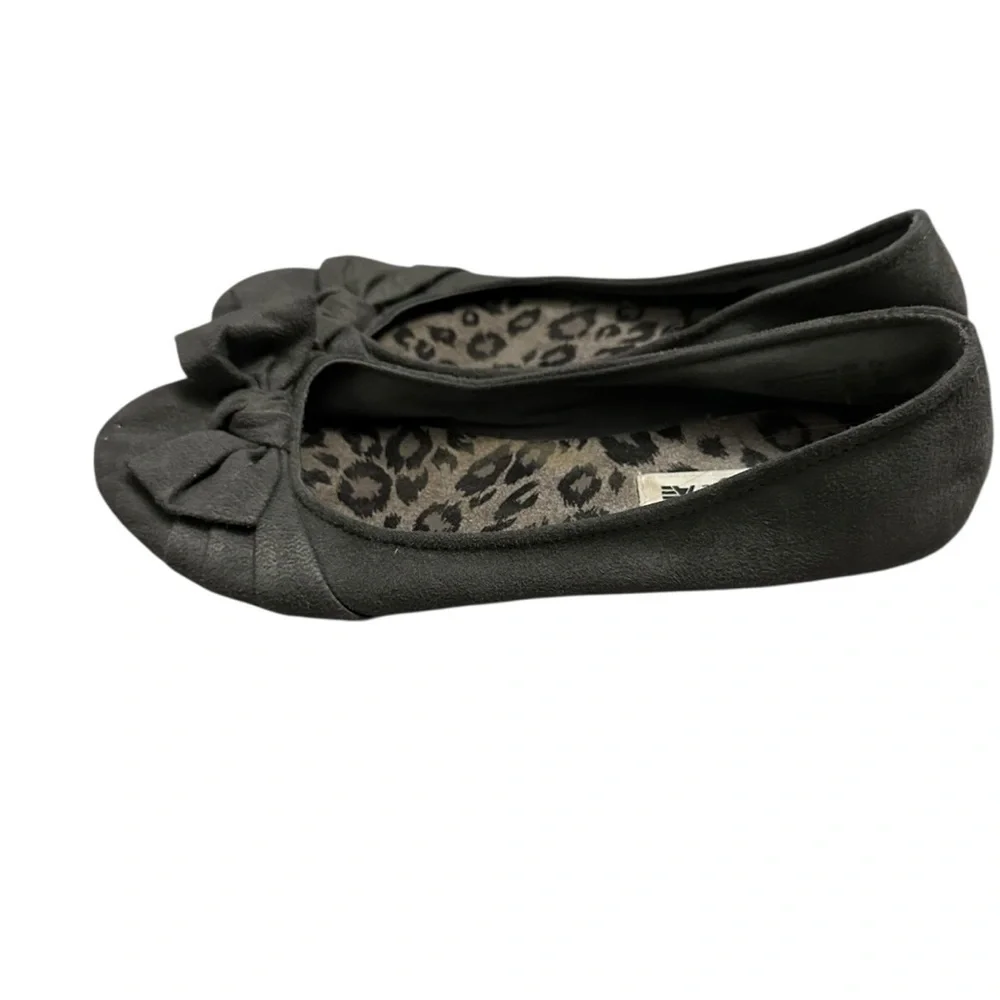 American Eagle Outfitters elegant charcoal